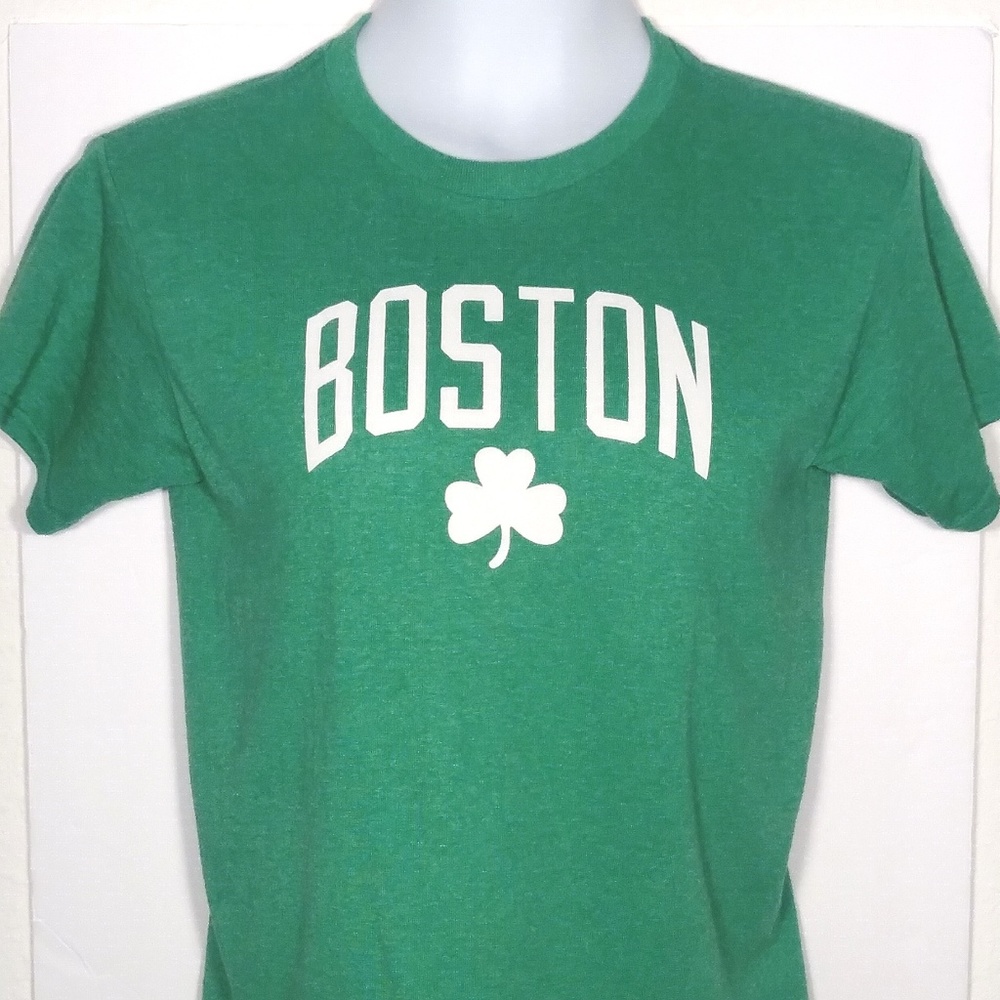 WOMEN'S  BOSTON CELTICS TEE